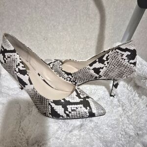 Alfani Step n Flex Elegant Snakeskin Patterned Women's Heels..SIZE:9